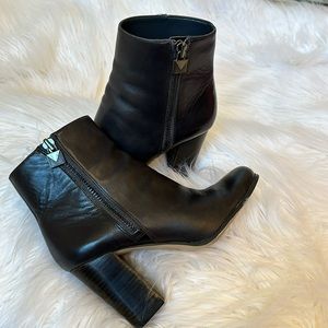 Michael kors boots